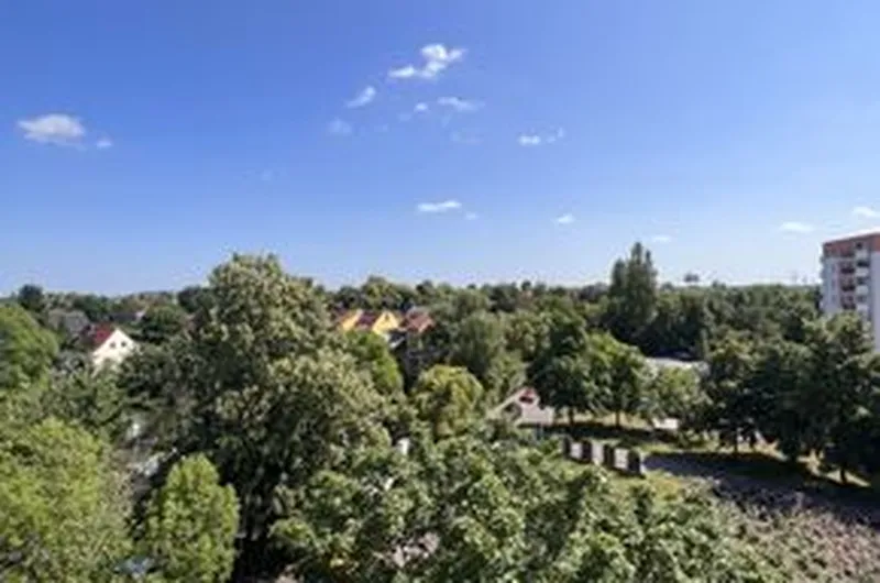 Ruhige 3 Zimmerwohnung  im Grünen in Marzahn/ Biesdorf — photo 1